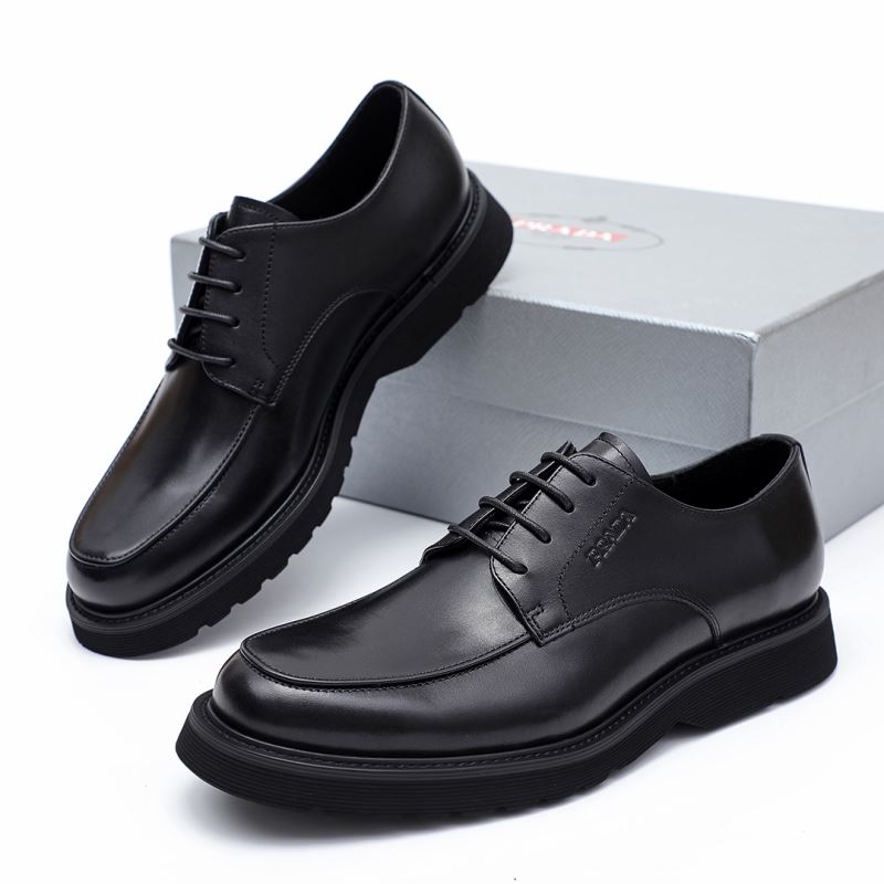 Pra*a leather shoes